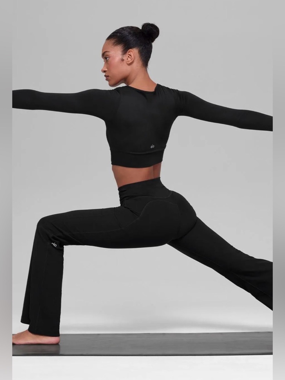 Alo Yoga NWT Alosoft Intuition High-Waist Bootcut - Picture 6 of 7